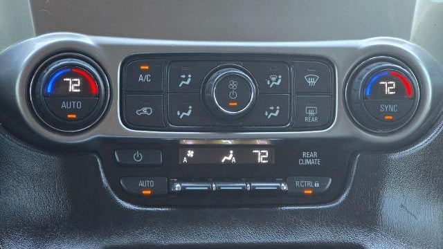 2015 Chevrolet Suburban LS