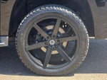 2015 Suburban Thumbnail 32