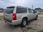 2014 Suburban Thumbnail 4