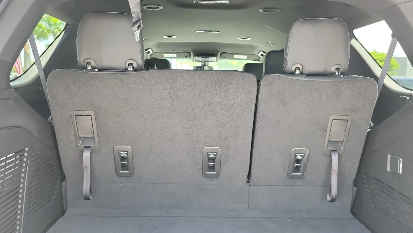2022 Chevrolet Tahoe LS