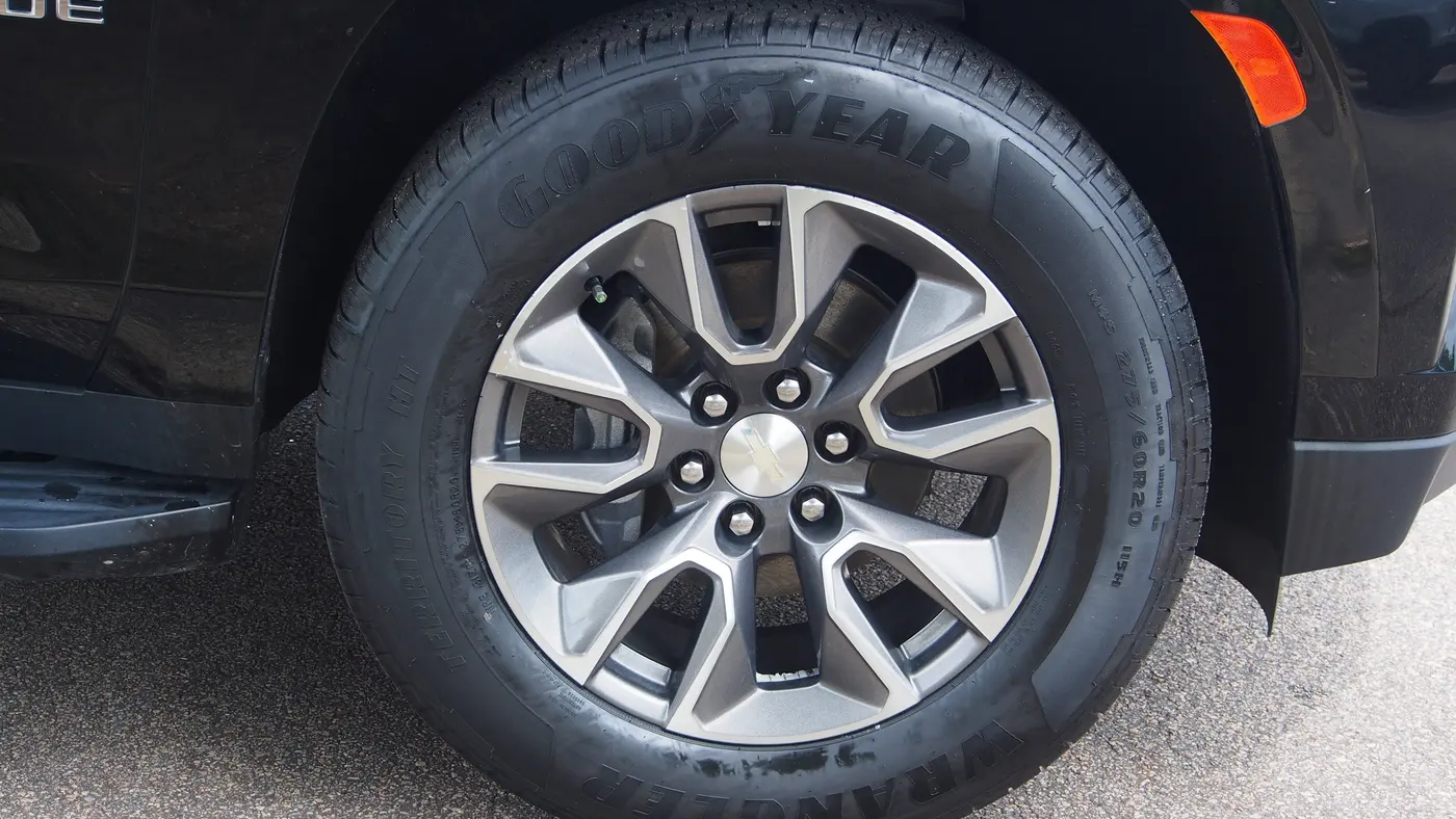 2023 Chevrolet Tahoe LS