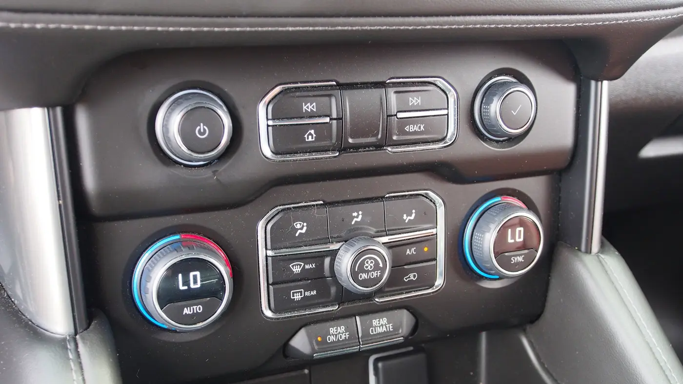 2023 Chevrolet Tahoe LS