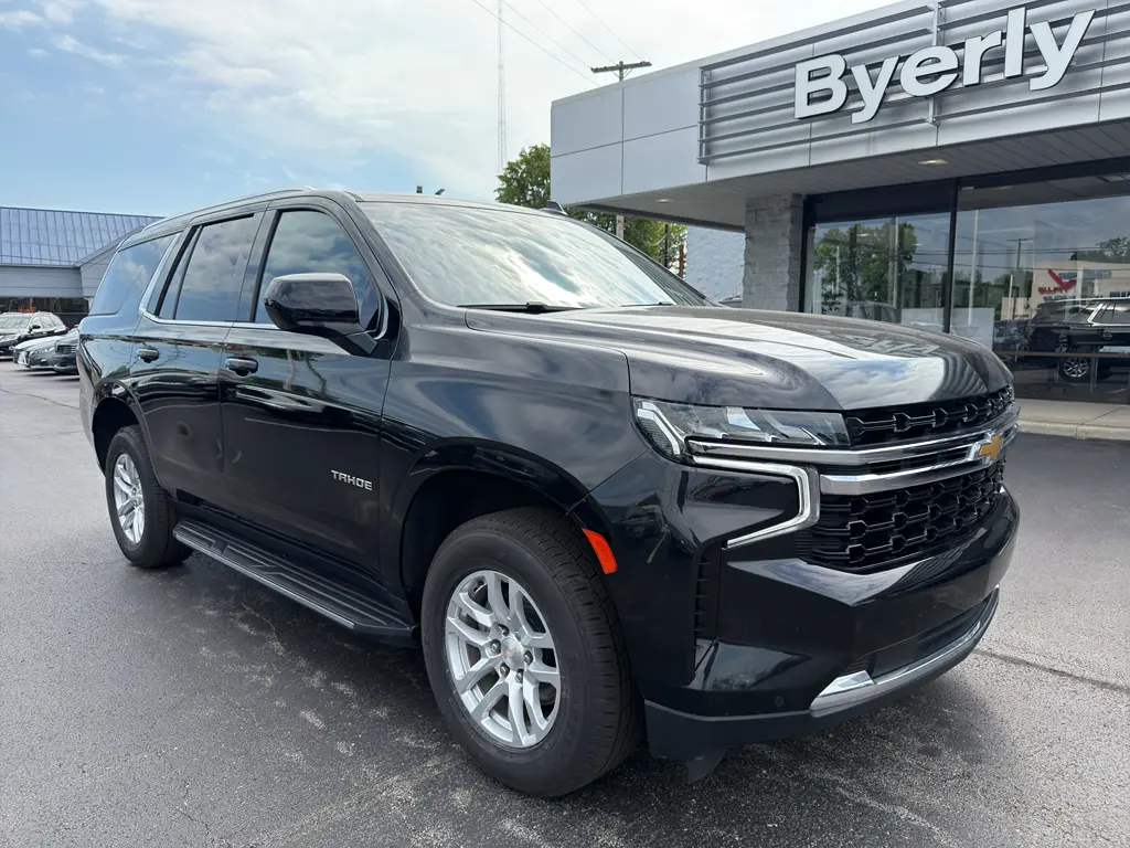 2023 Chevrolet Tahoe - $41,995