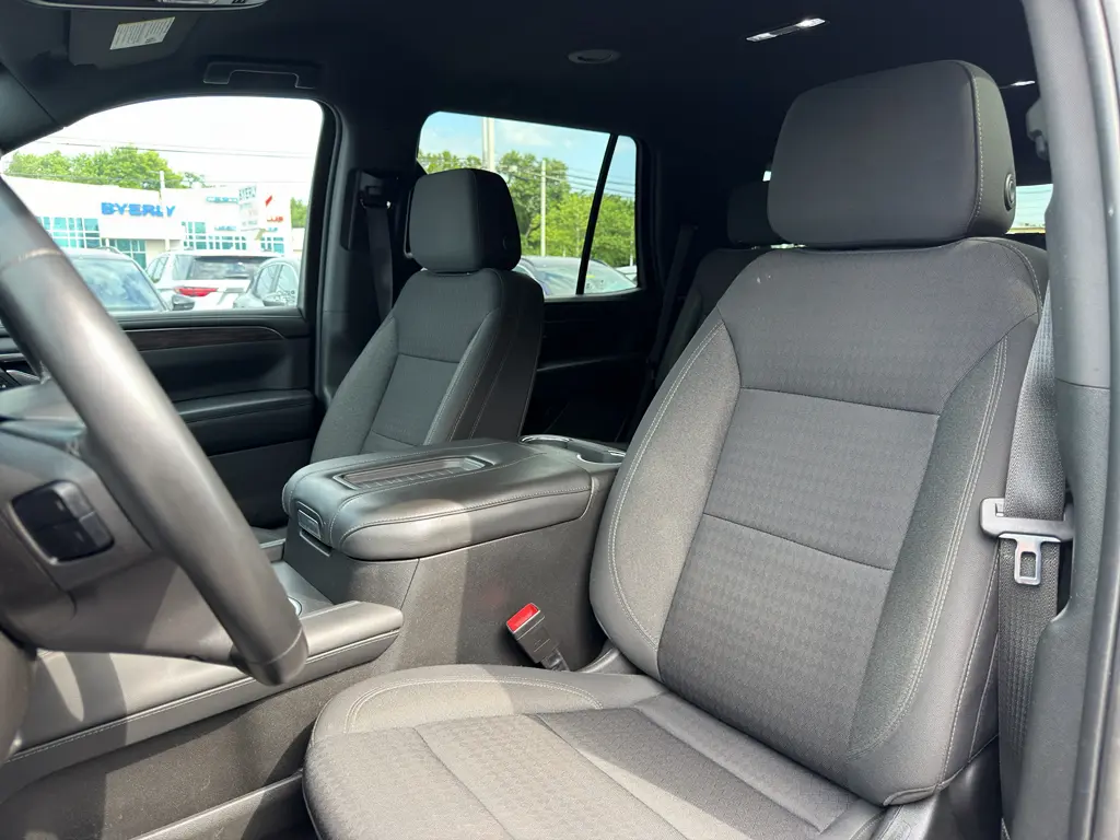 2023 Chevrolet Tahoe - $41,995
