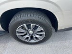 2022 Tahoe Thumbnail 9