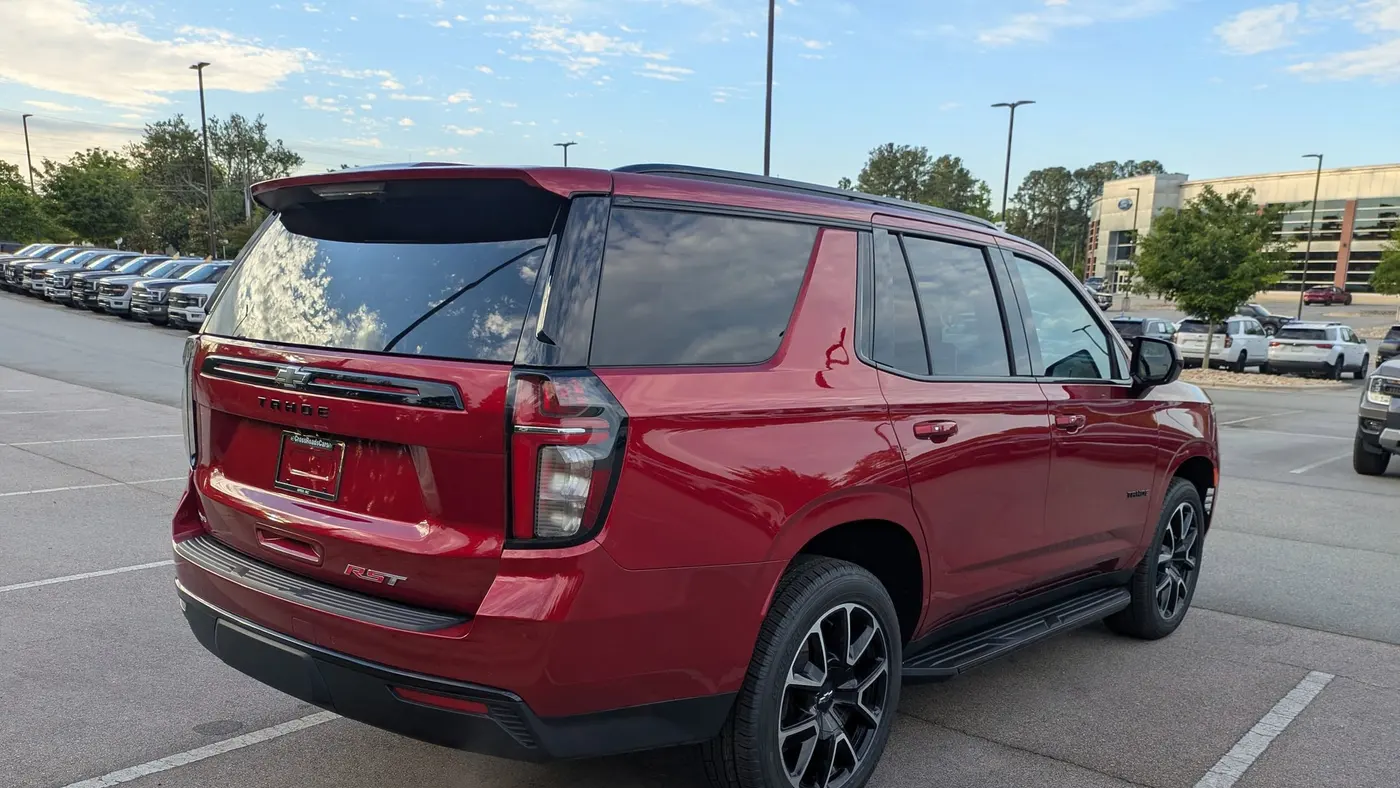2023 Chevrolet Tahoe RST