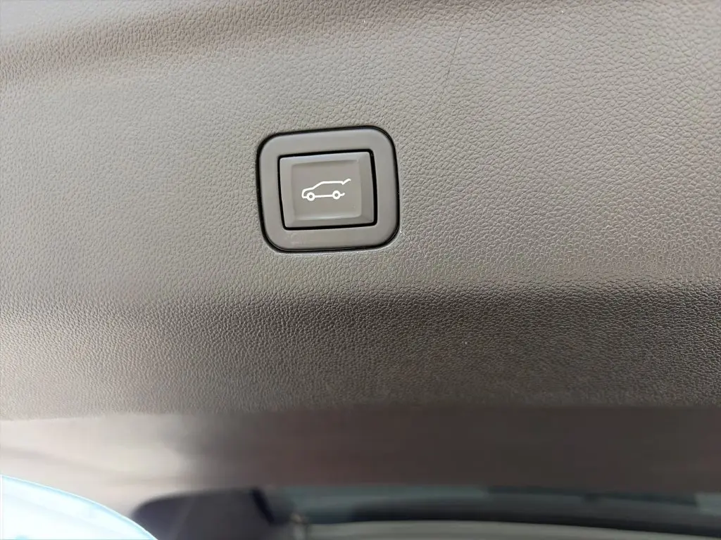 2023 Chevrolet Tahoe - $51,820