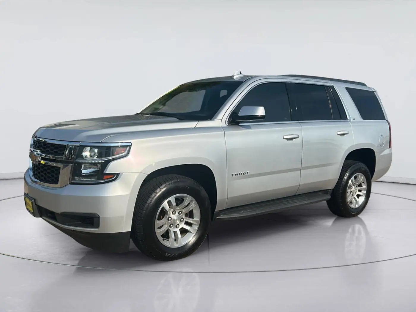 2020 Chevrolet Tahoe - $33,925