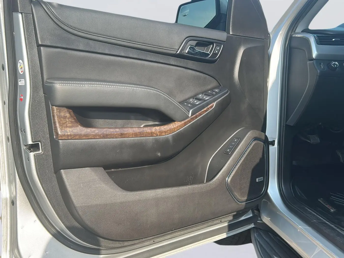 2020 Chevrolet Tahoe - $33,925