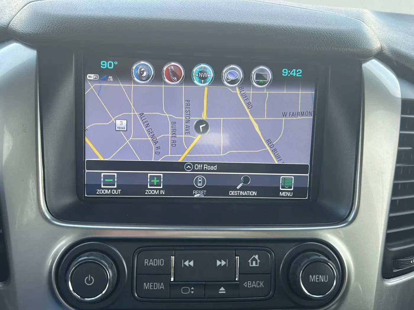 2020 Chevrolet Tahoe - $33,925