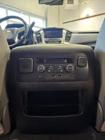 2020 Tahoe Thumbnail 36