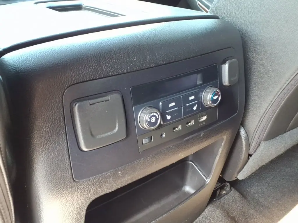 2018 Chevrolet Tahoe - $27,997