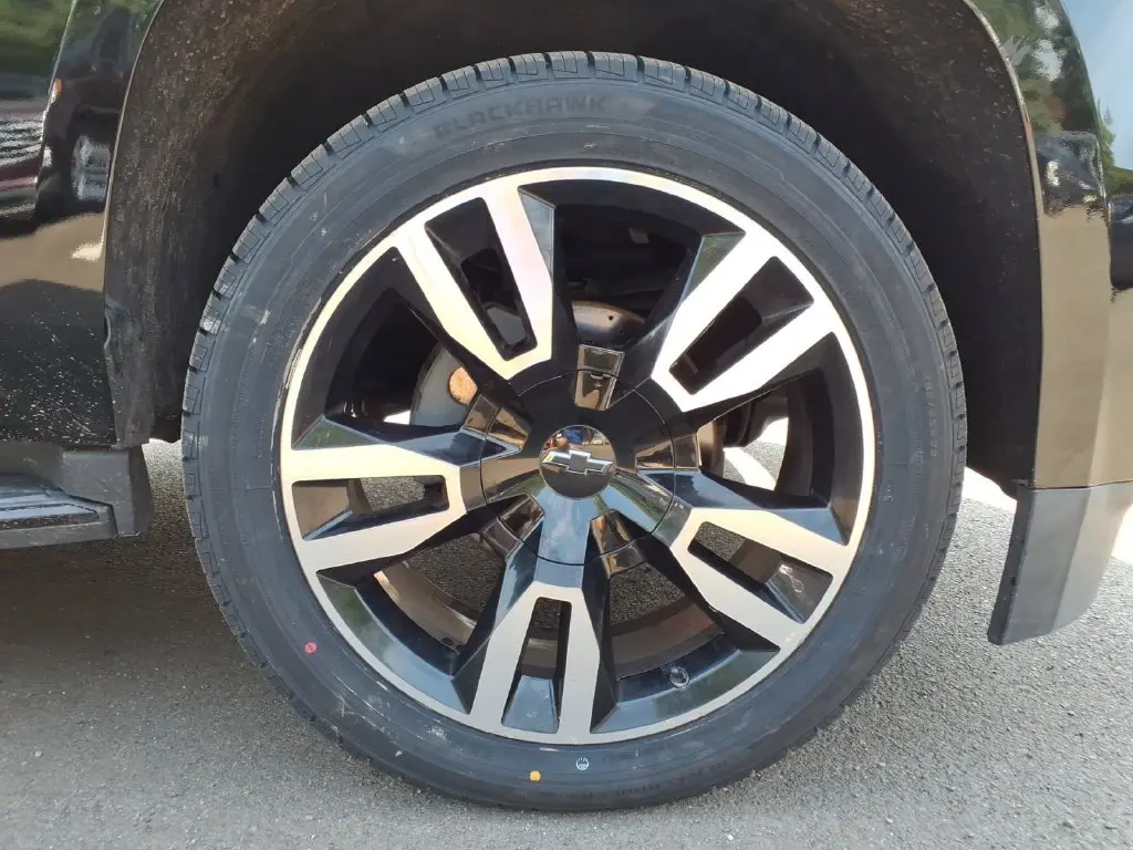 2018 Chevrolet Tahoe - $27,997