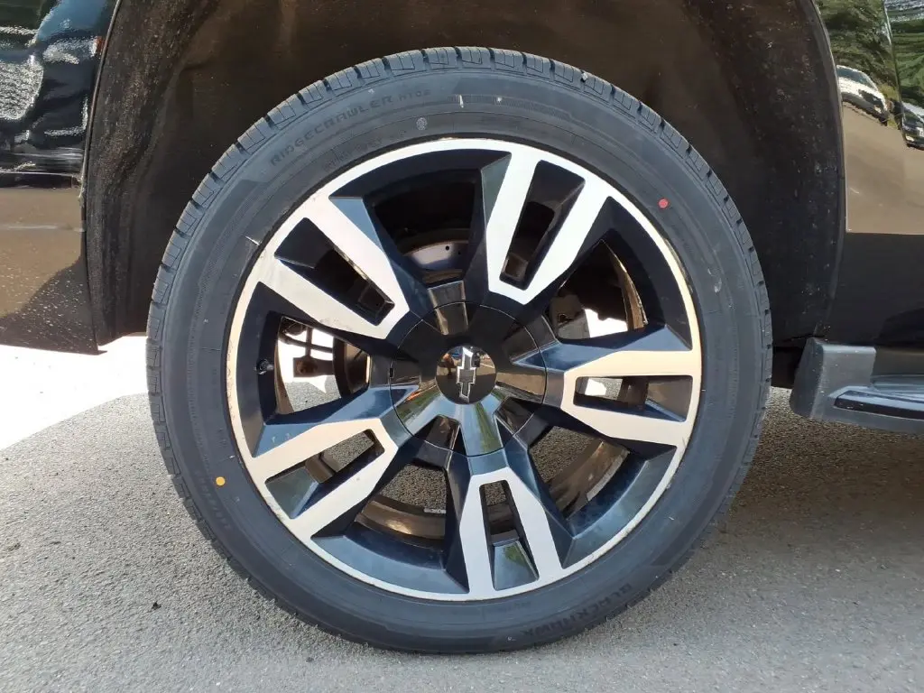 2018 Chevrolet Tahoe - $27,997