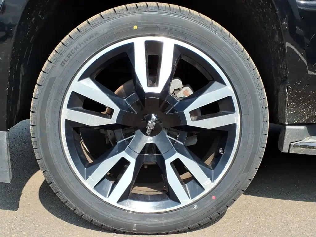 2018 Chevrolet Tahoe - $27,997