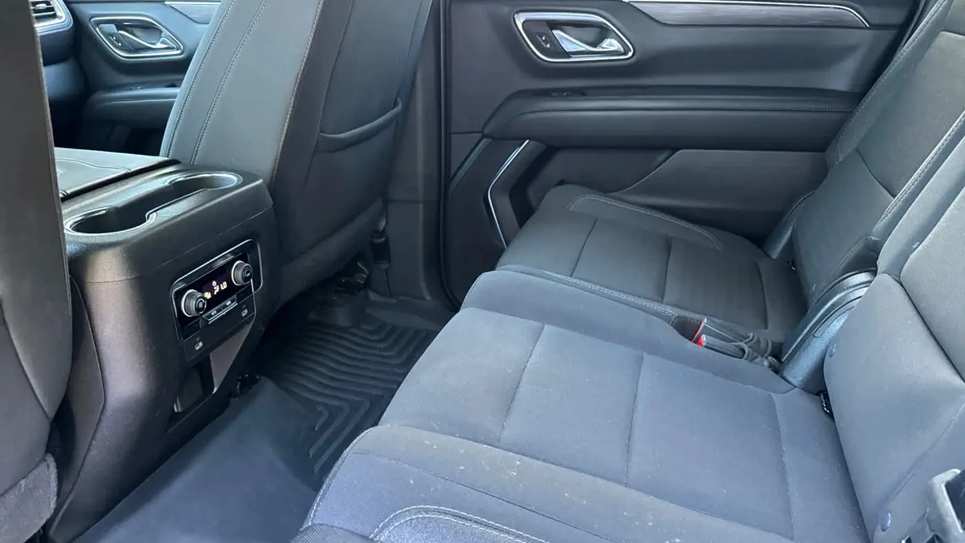 2024 Chevrolet Suburban LS