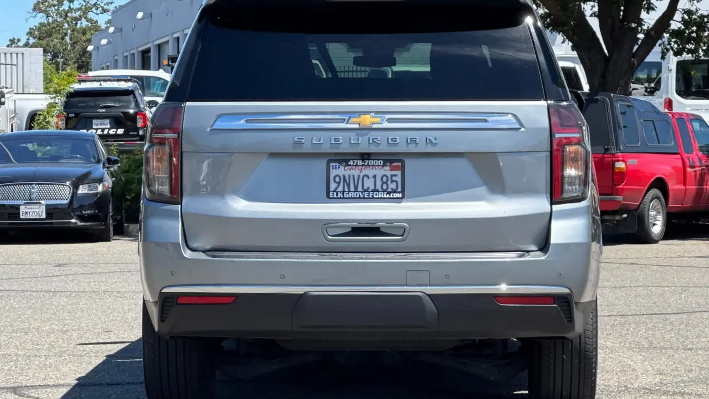 2024 Chevrolet Suburban LS