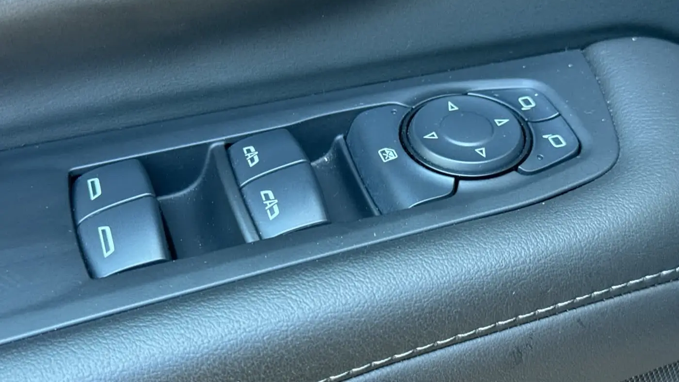 2024 Chevrolet Suburban LS