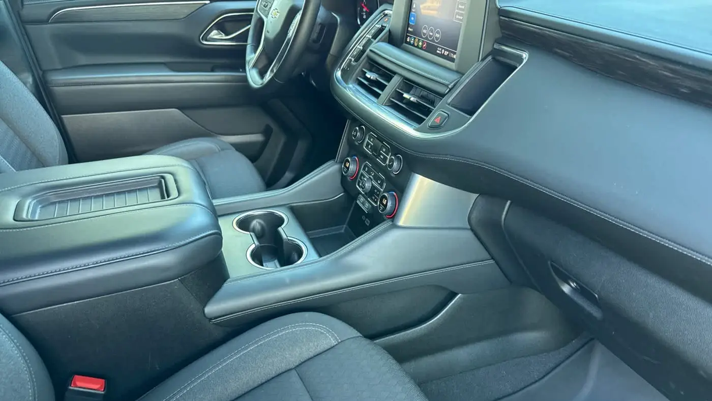 2024 Chevrolet Suburban LS