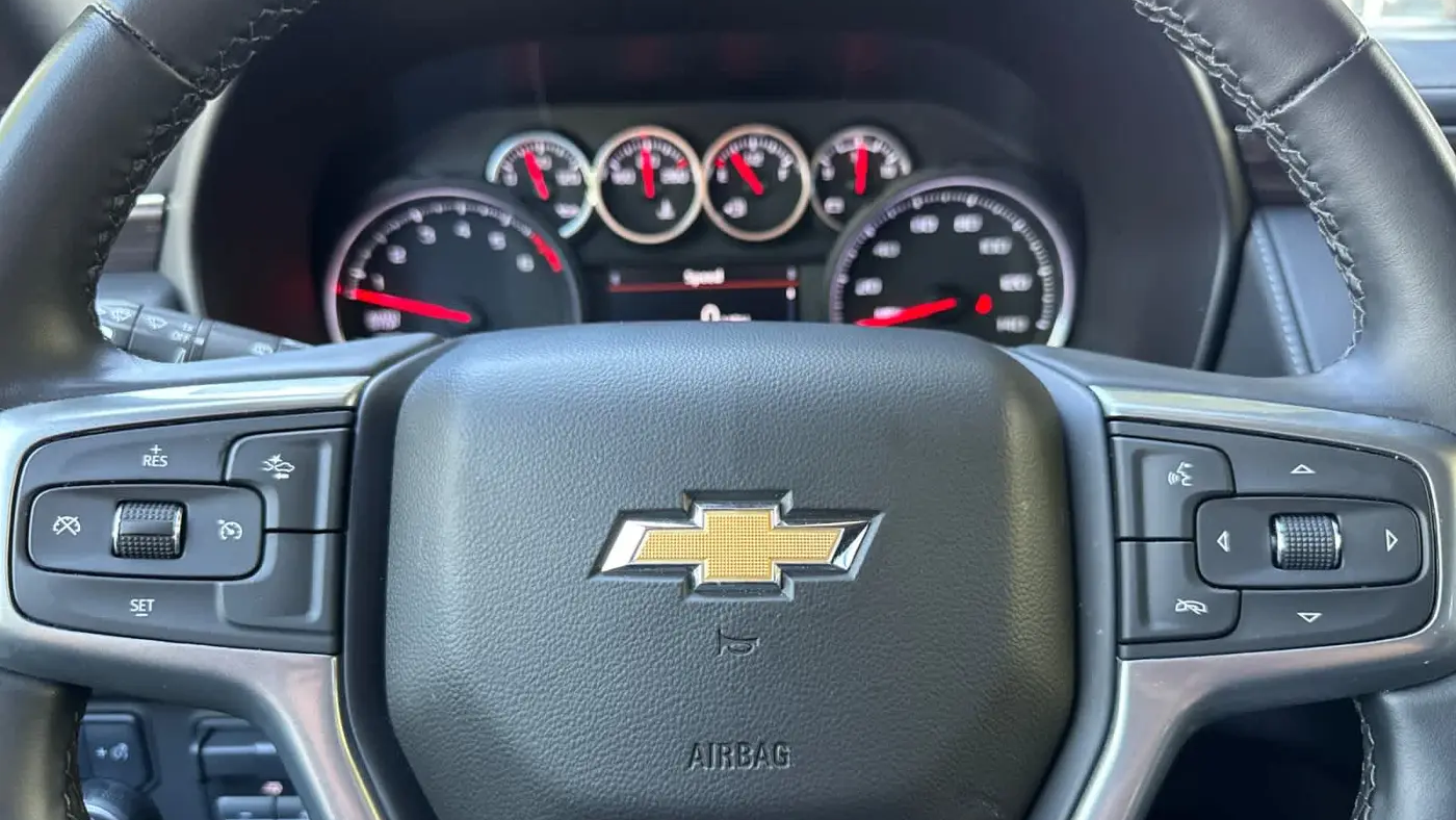 2024 Chevrolet Suburban LS
