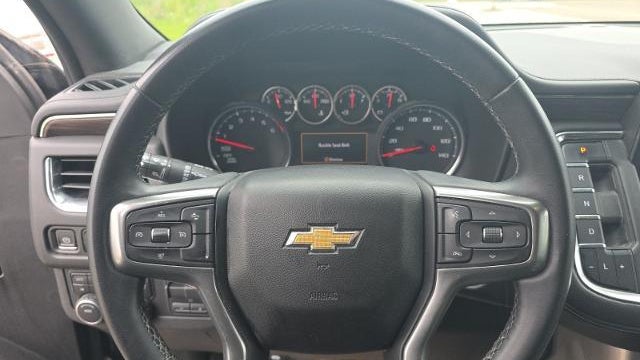 2023 Chevrolet Suburban LS