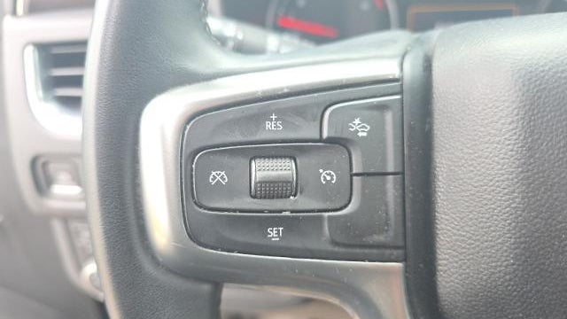 2023 Chevrolet Suburban LS