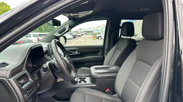 2024 Chevrolet Suburban LS