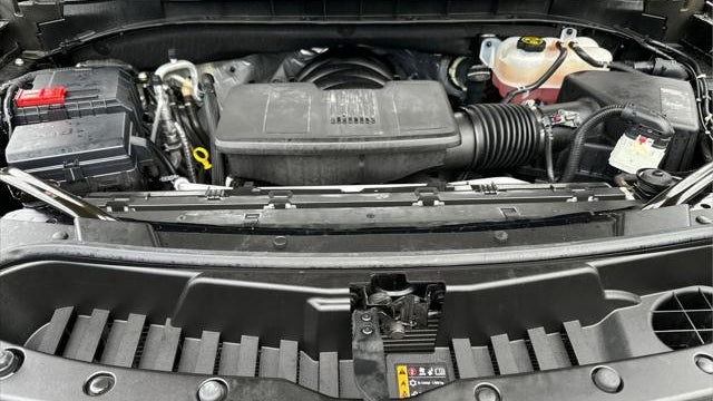 2024 Chevrolet Suburban LS