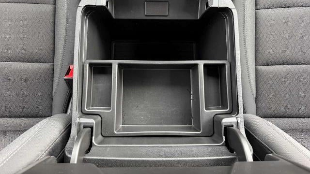 2024 Chevrolet Suburban LS
