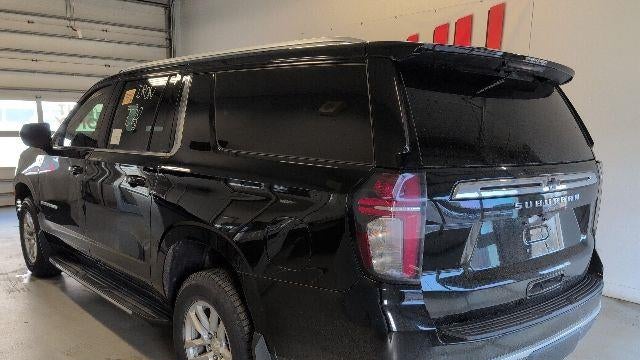 2022 Chevrolet Suburban LS