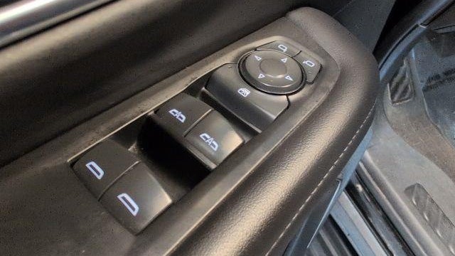 2022 Chevrolet Suburban LS