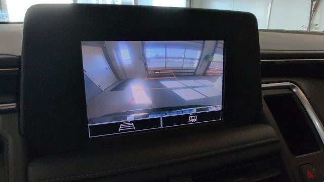 2022 Chevrolet Suburban LS