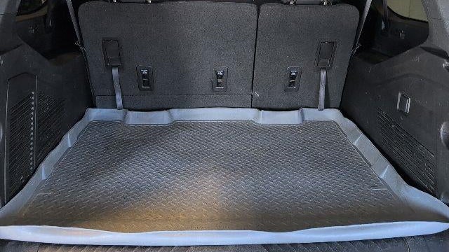 2022 Chevrolet Suburban LS