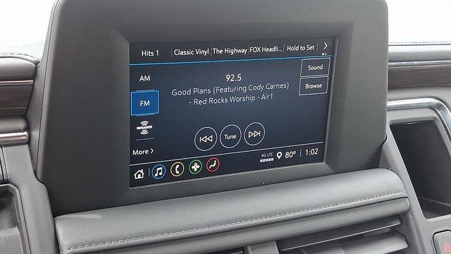 2023 Chevrolet Suburban LS