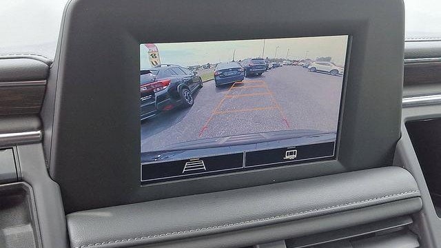 2023 Chevrolet Suburban LS
