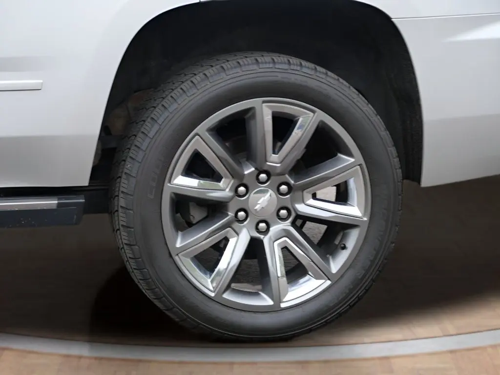 2015 Chevrolet Tahoe - $15,345