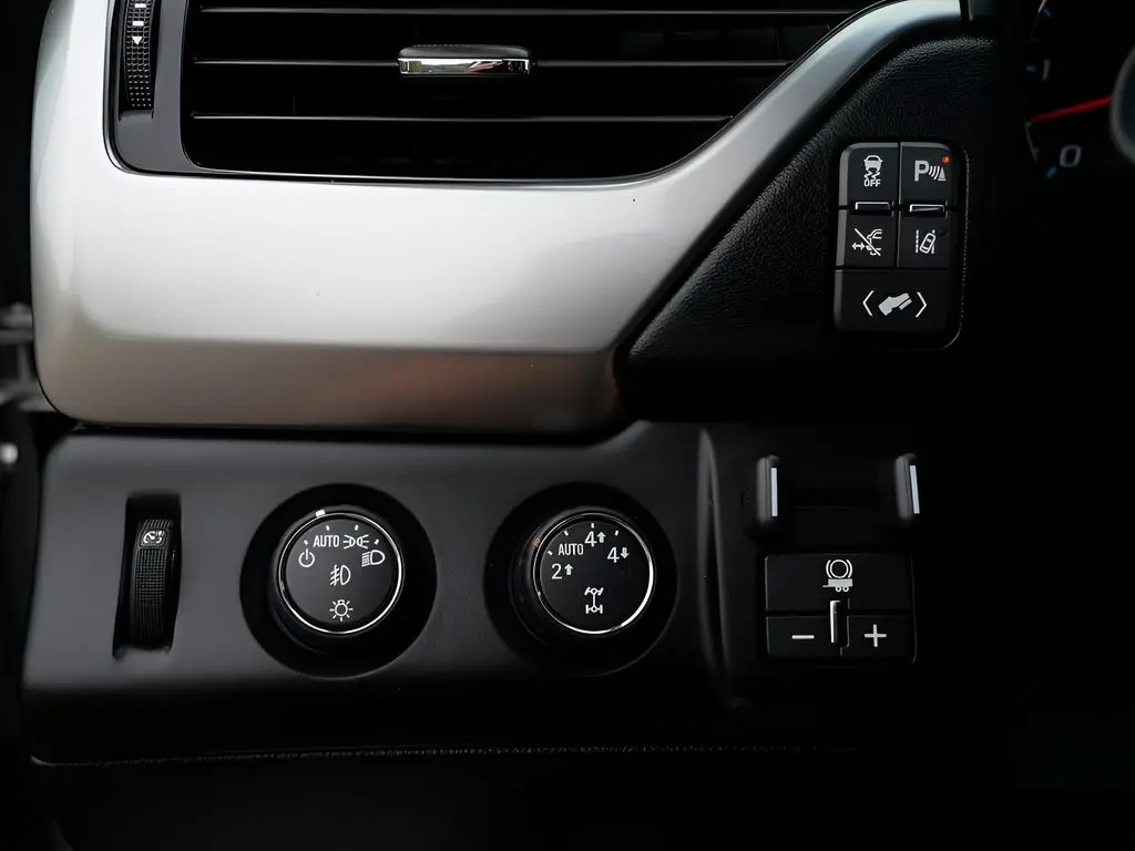 2015 Chevrolet Tahoe - $15,345