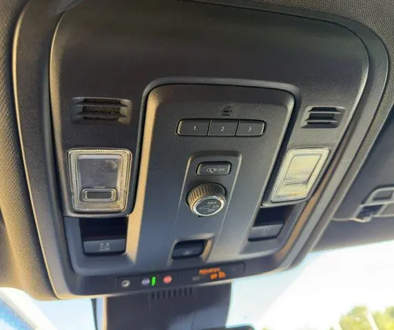 2023 Chevrolet Suburban - $39,950
