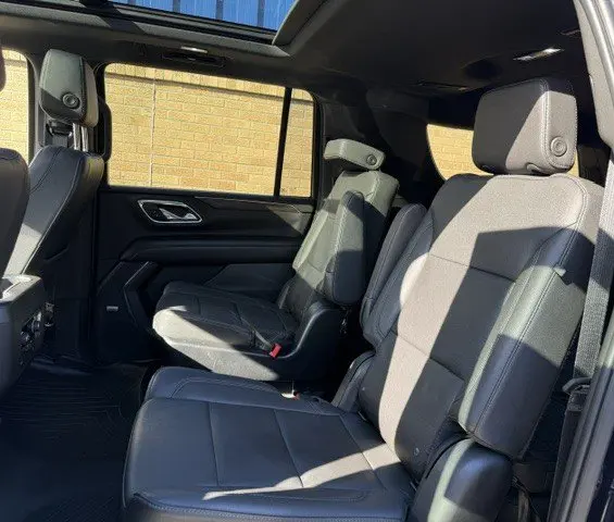 2023 Chevrolet Suburban - $39,950