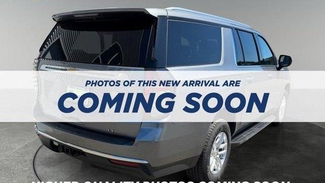 2022 Chevrolet Suburban LT