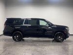 2024 Suburban Thumbnail 9