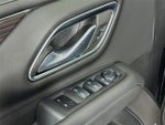 2024 Suburban Thumbnail 19