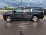 2024 Suburban Thumbnail 4