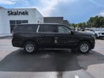 2024 Suburban Thumbnail 8