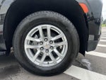 2024 Suburban Thumbnail 13