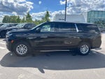 2022 Suburban Thumbnail 4