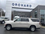 2022 Suburban Thumbnail 2