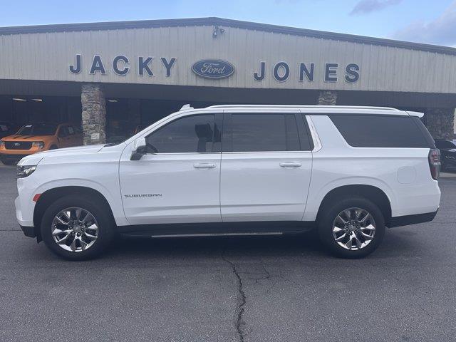 2022 Chevrolet Suburban - $43,990