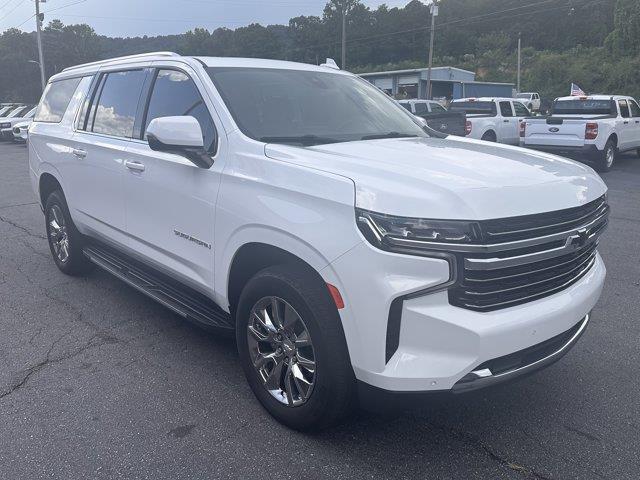 2022 Chevrolet Suburban - $43,990