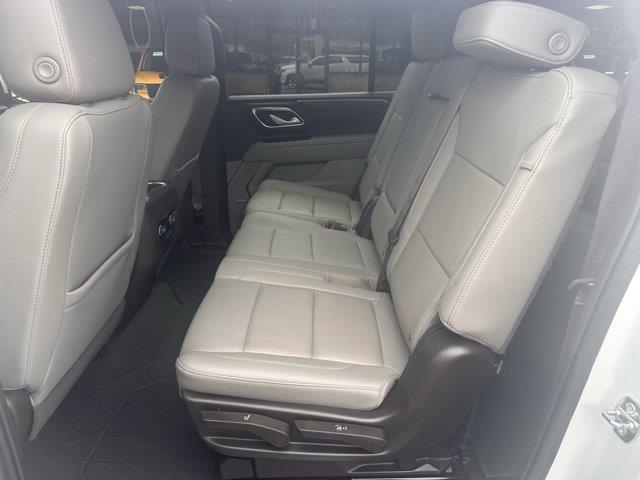 2022 Chevrolet Suburban - $43,990